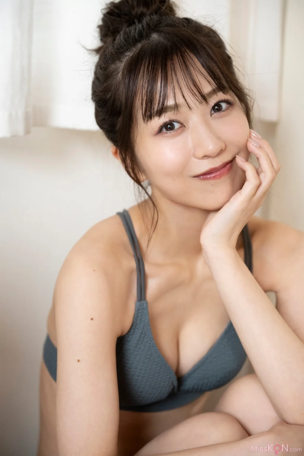 [JP] Ayana Shinozaki (篠崎彩奈): [MySPA!] 濡れ肌をあたためて【推し撮-前編】 (29 photos) – Page 2
