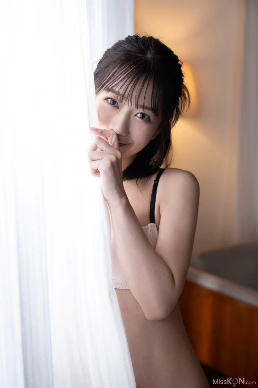 [JP] Ayana Shinozaki (篠崎彩奈): [MySPA!] 濡れ肌をあたためて【推し撮-前編】 (29 photos) – Page 2