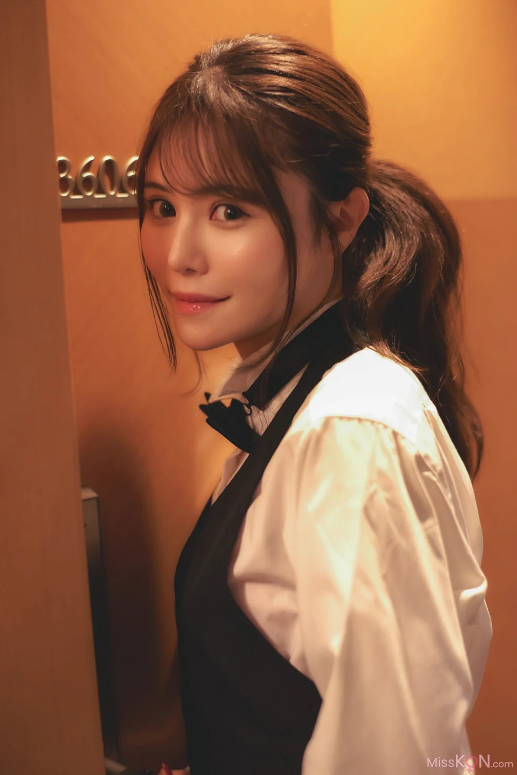 [JP] Haruka Komiyama (込山榛香): [MySPA!] お楽しみはカジノのあとで……【推し撮-前編】 V2 (33 photos)