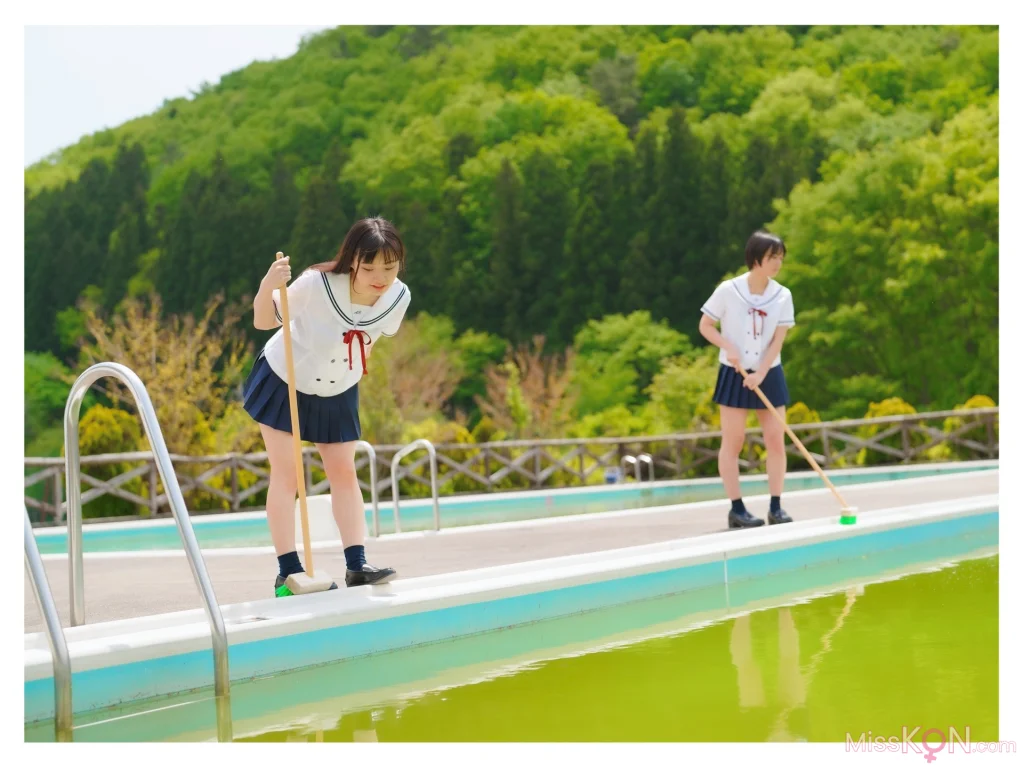 [JP] Kanon Urara (花音うらら) & Monami Suzu (もなみ鈴): Beautiful World (49 photos)