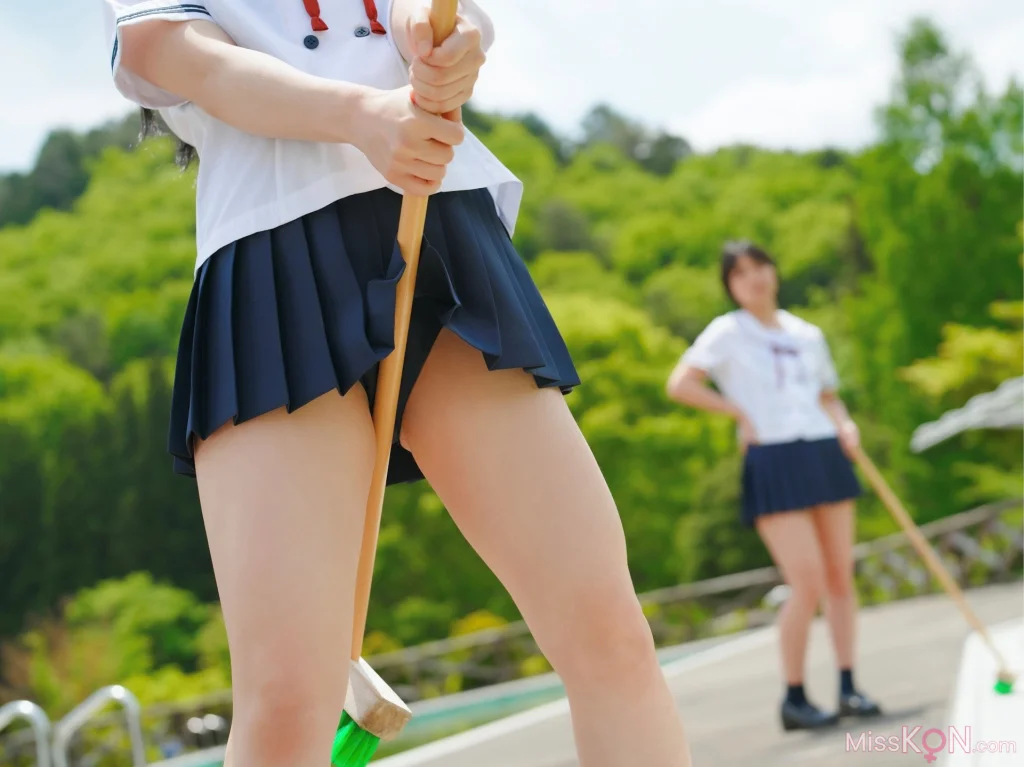 [JP] Kanon Urara (花音うらら) & Monami Suzu (もなみ鈴): Beautiful World (49 photos)