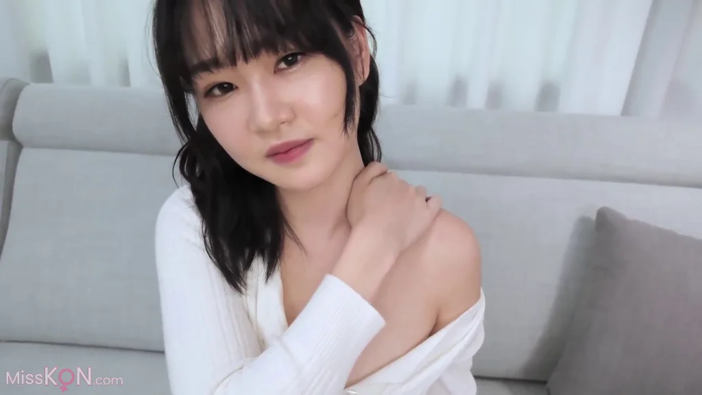 魏乔安: 炮王曾强街上搭讪约啪 21岁励志留学生 (21 photos + 1 video) – Page 2