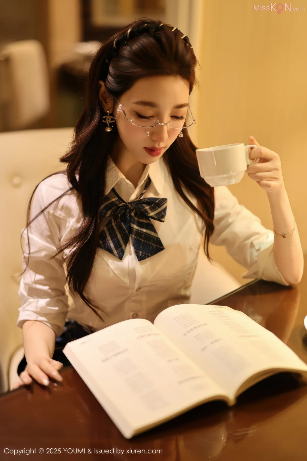 YouMi Vol.1183: 桃桃·夭夭twins (93 photos) – Page 2