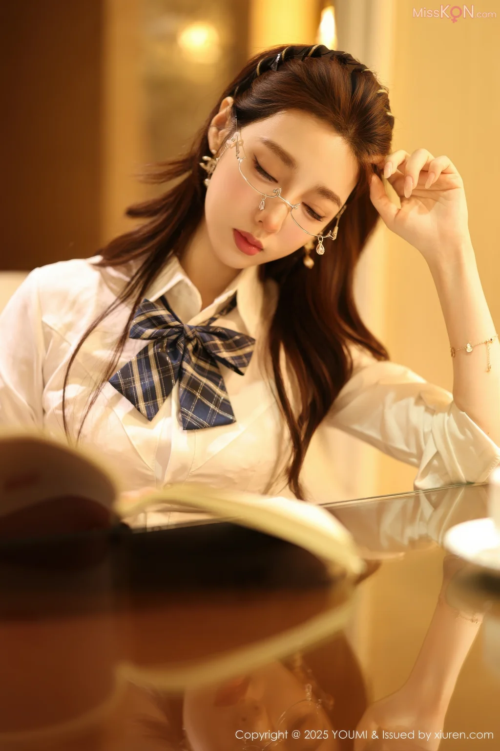 YouMi Vol.1183: 桃桃·夭夭twins (93 photos) – Page 2