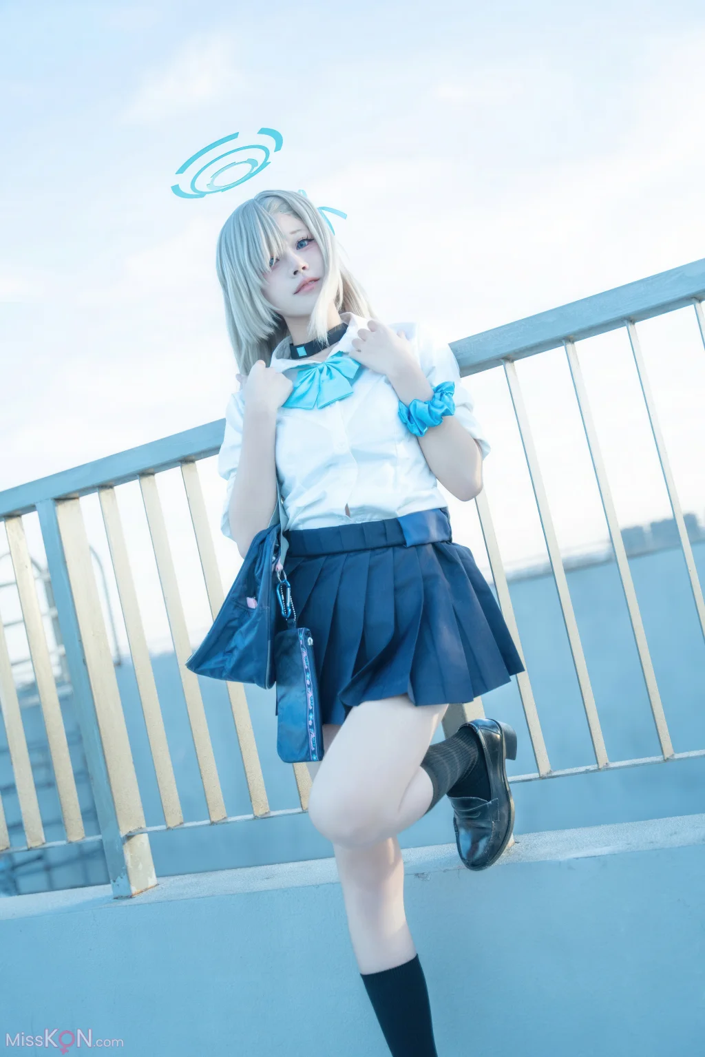 Coser@清水凪: 濑明日奈 JK (50 photos)