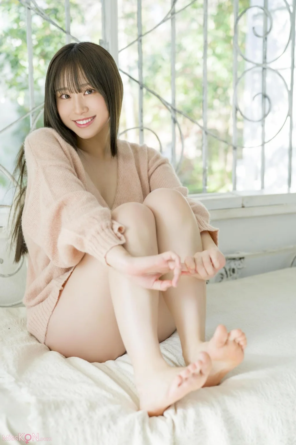 [JP] Momoko Ōshiro (大白桃子): 白桃〜もぎたての果実アザーカット集〜 (IDOL The Great Age of Discovery) (103 photos)