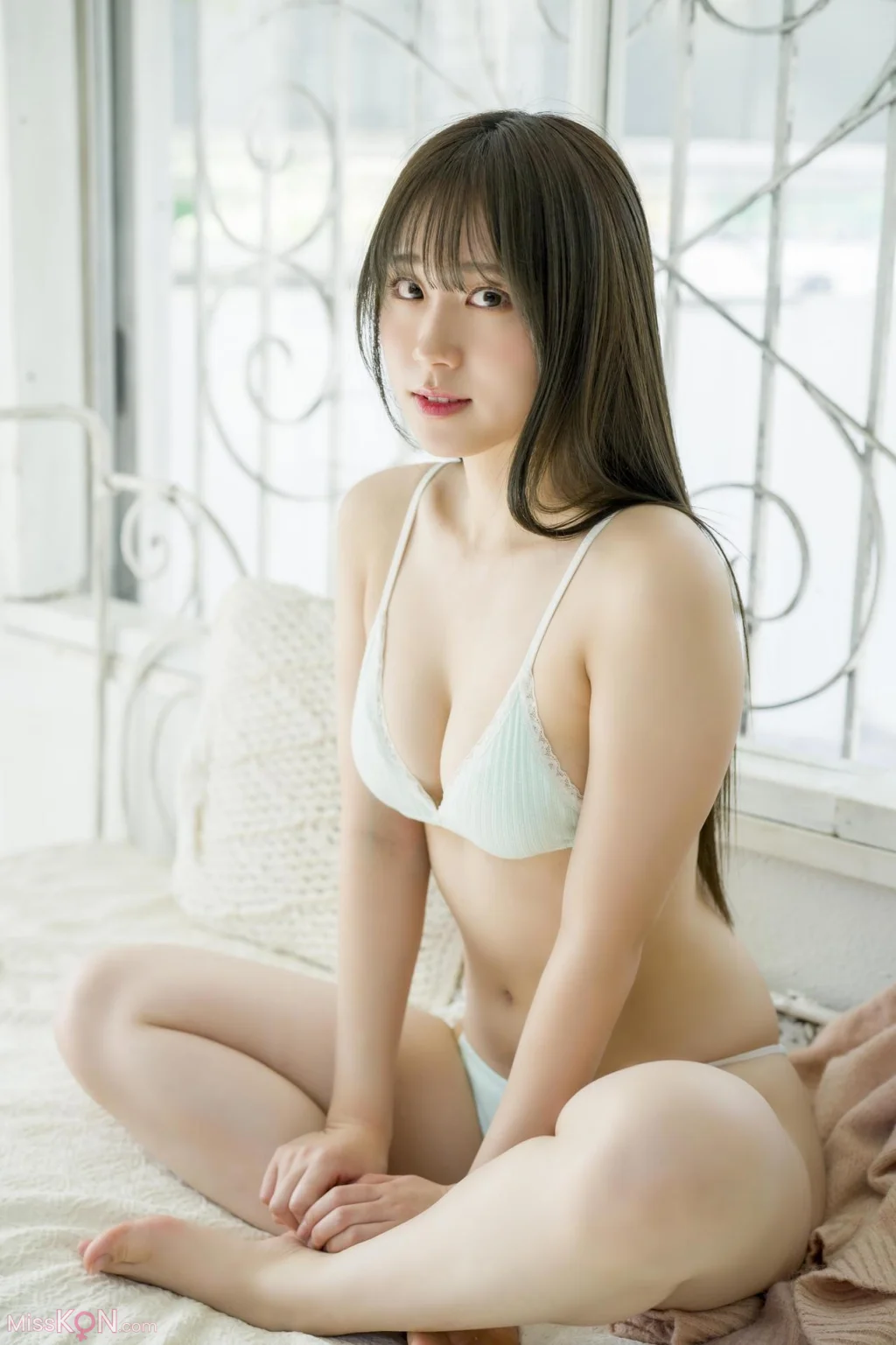 [JP] Momoko Ōshiro (大白桃子): 白桃〜もぎたての果実アザーカット集〜 (IDOL The Great Age of Discovery) (103 photos) – Page 2