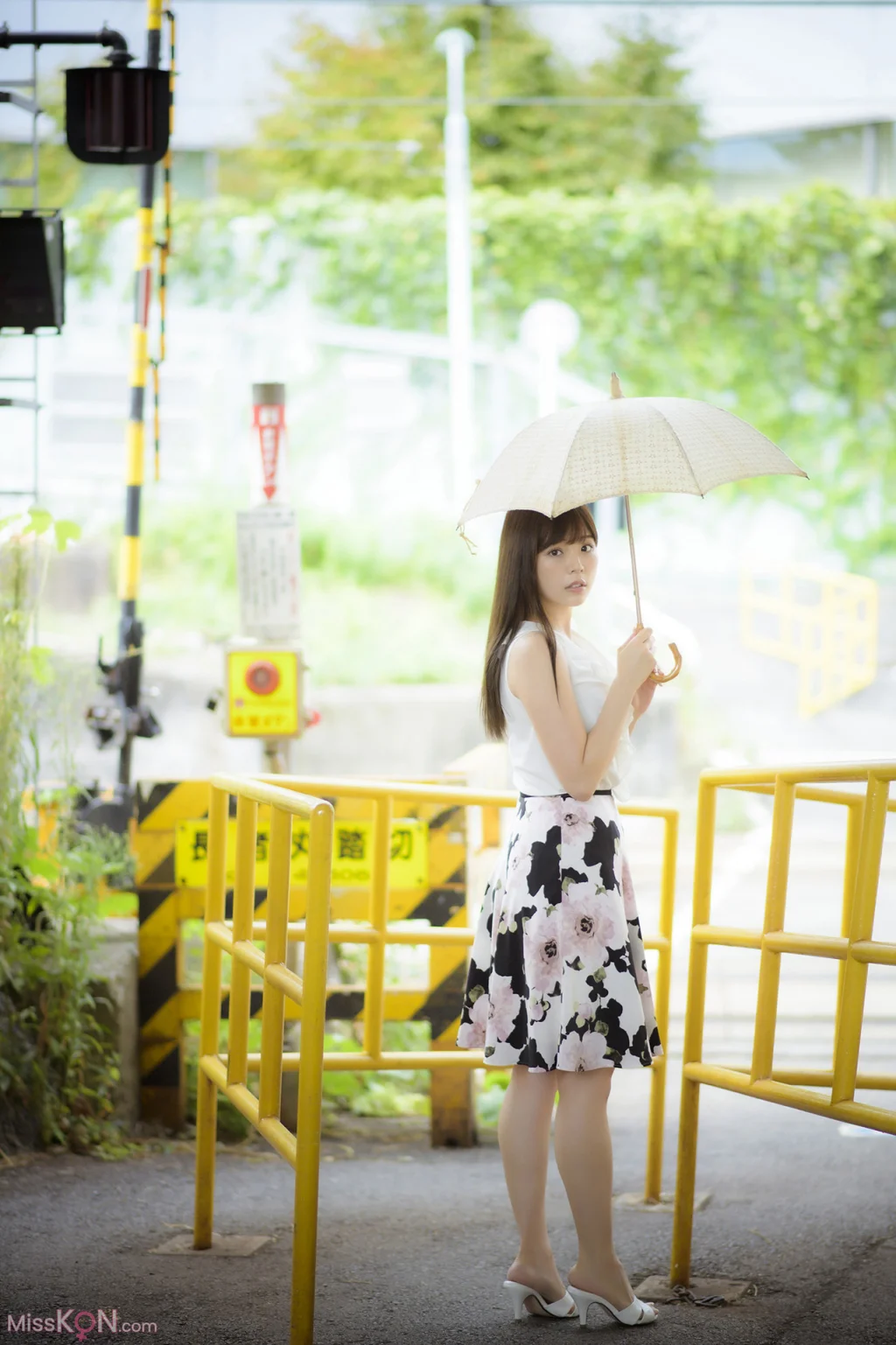 [JP] Natsuki Kawamura (川村那月): FRIDAYデジタル写真集 「抱きしめたいカラダVol.3 未公開カット完全版」 (105 photos)