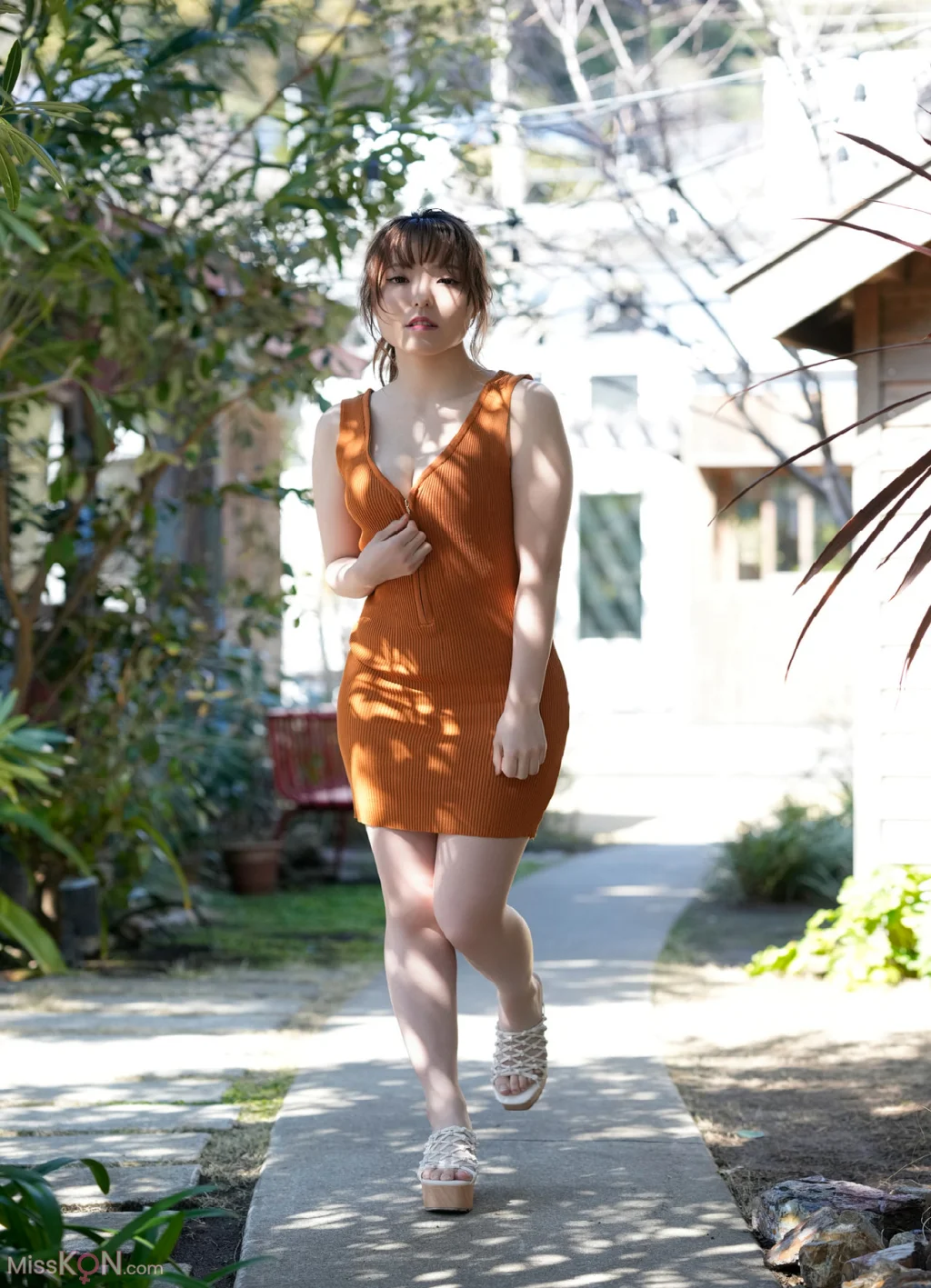[JP] Rena Yoshihara (吉原怜那): FRIDAYデジタル写真集 『SEXY90000!! Vol.1』 (63 photos)