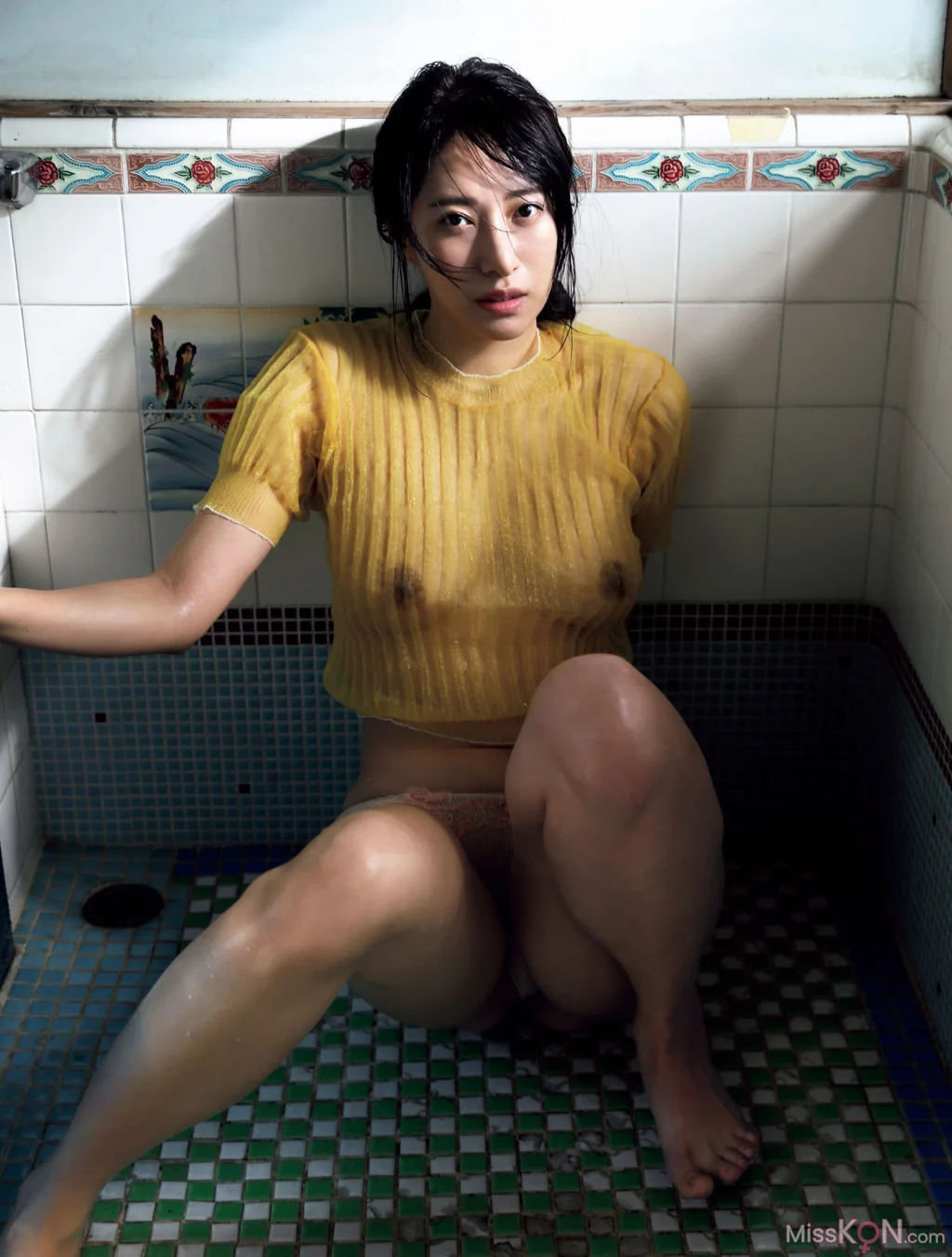 [JP] Someya Yuka (染谷有香):【電子版だけの特典カットつき】写真集『Take me out』 (196 photos)