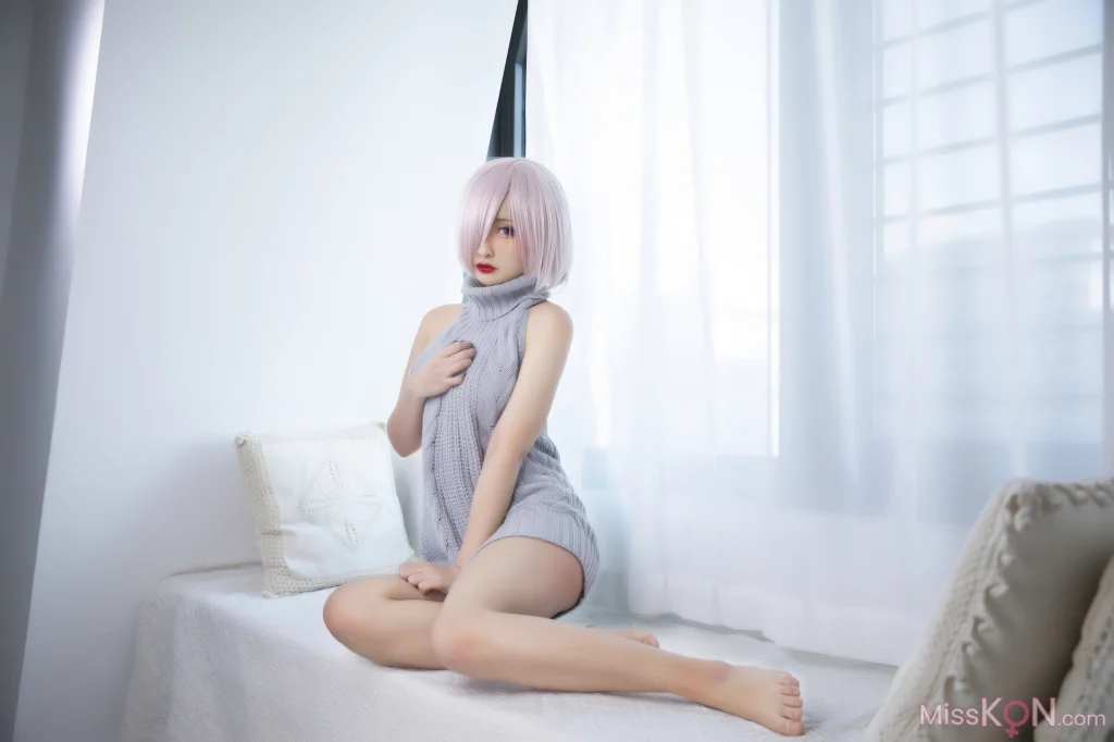 Coser@洛璃LoLiSAMA: 玛修露背毛衣 (23 photos) – Page 2
