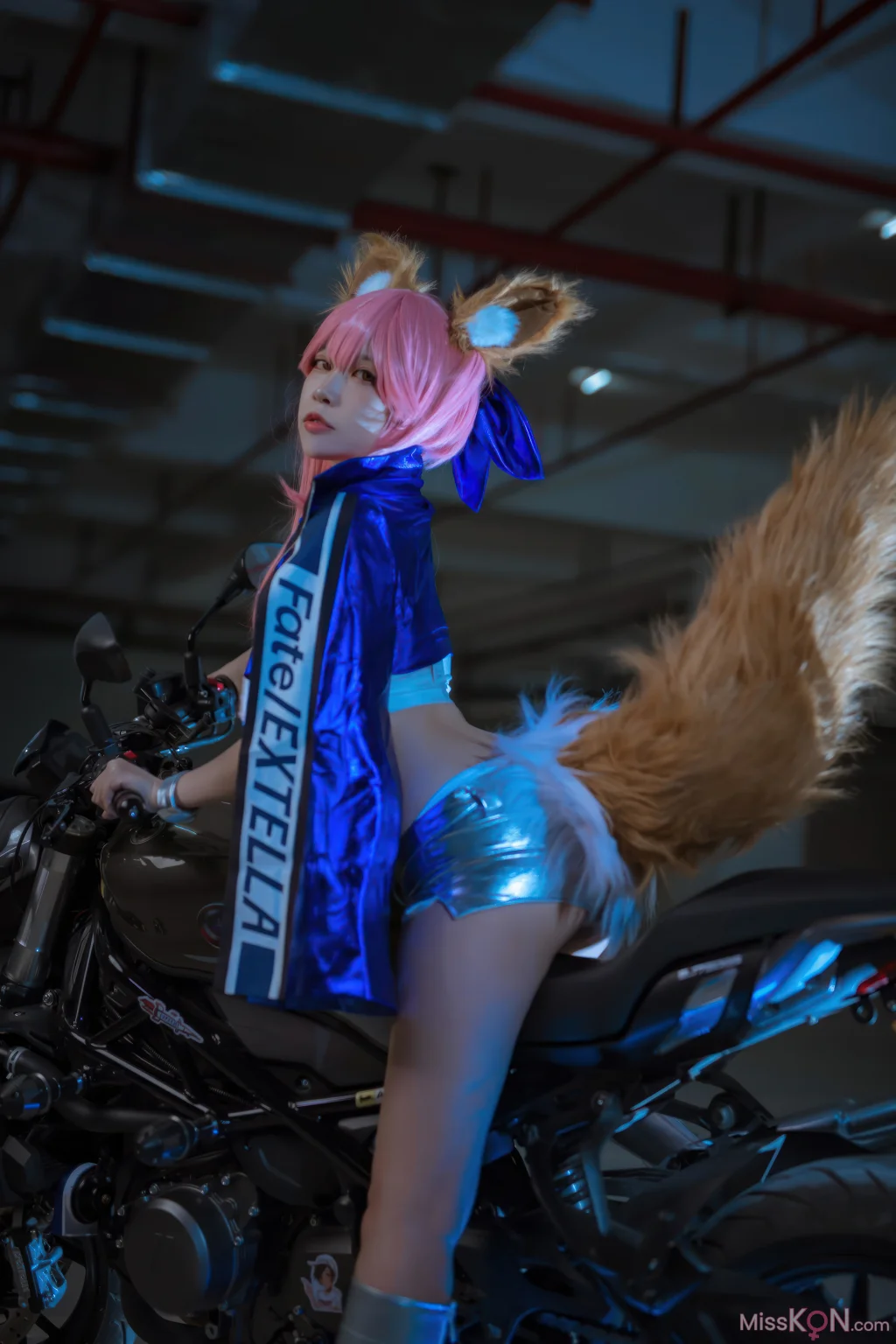 Coser@二佐Nisa: FGO 玉藻前赛车服 (30 photos) – Page 2