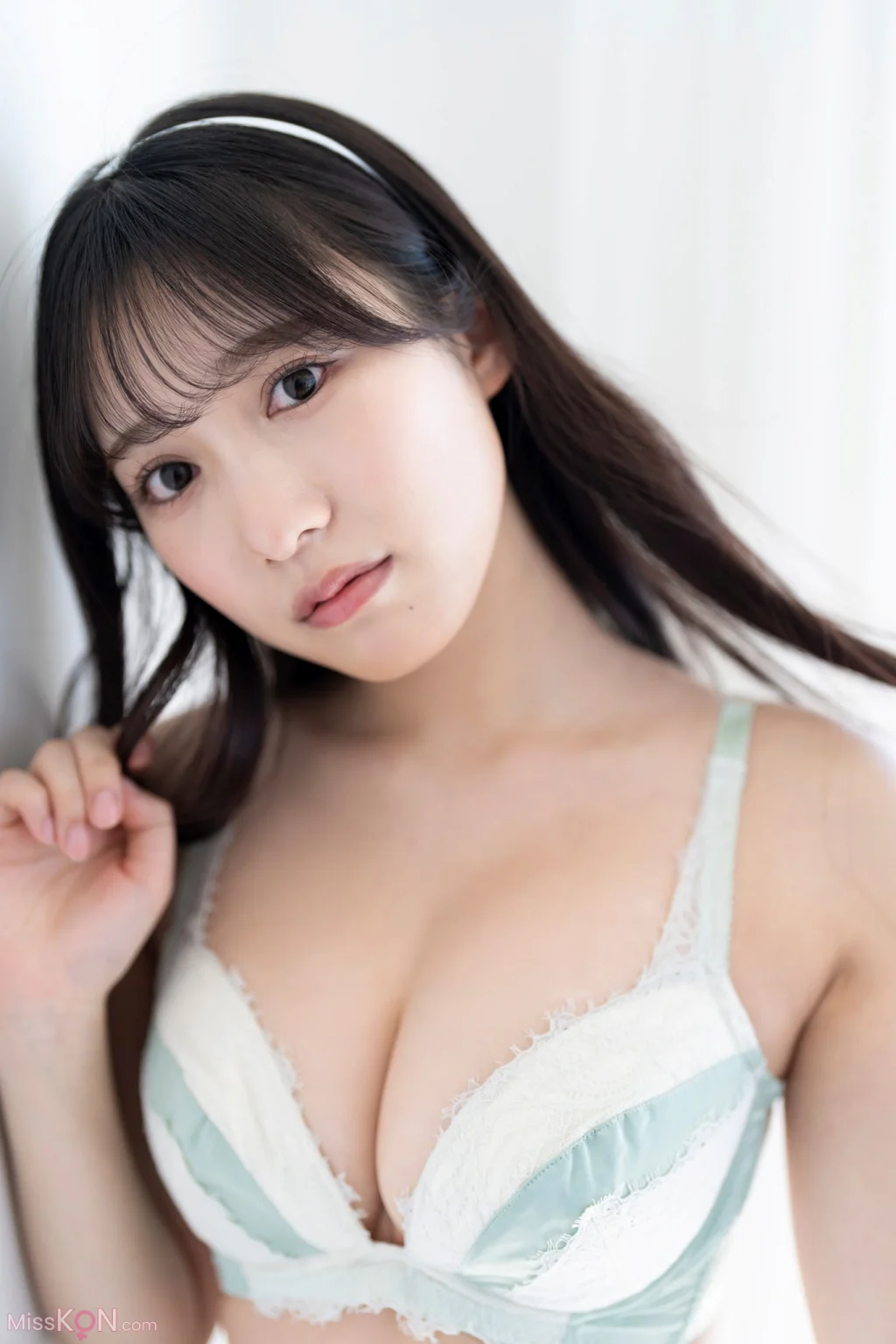 [JP] Yokono Sumire (横野すみれ): [MySPA!] 旬撮ガール (100 photos)