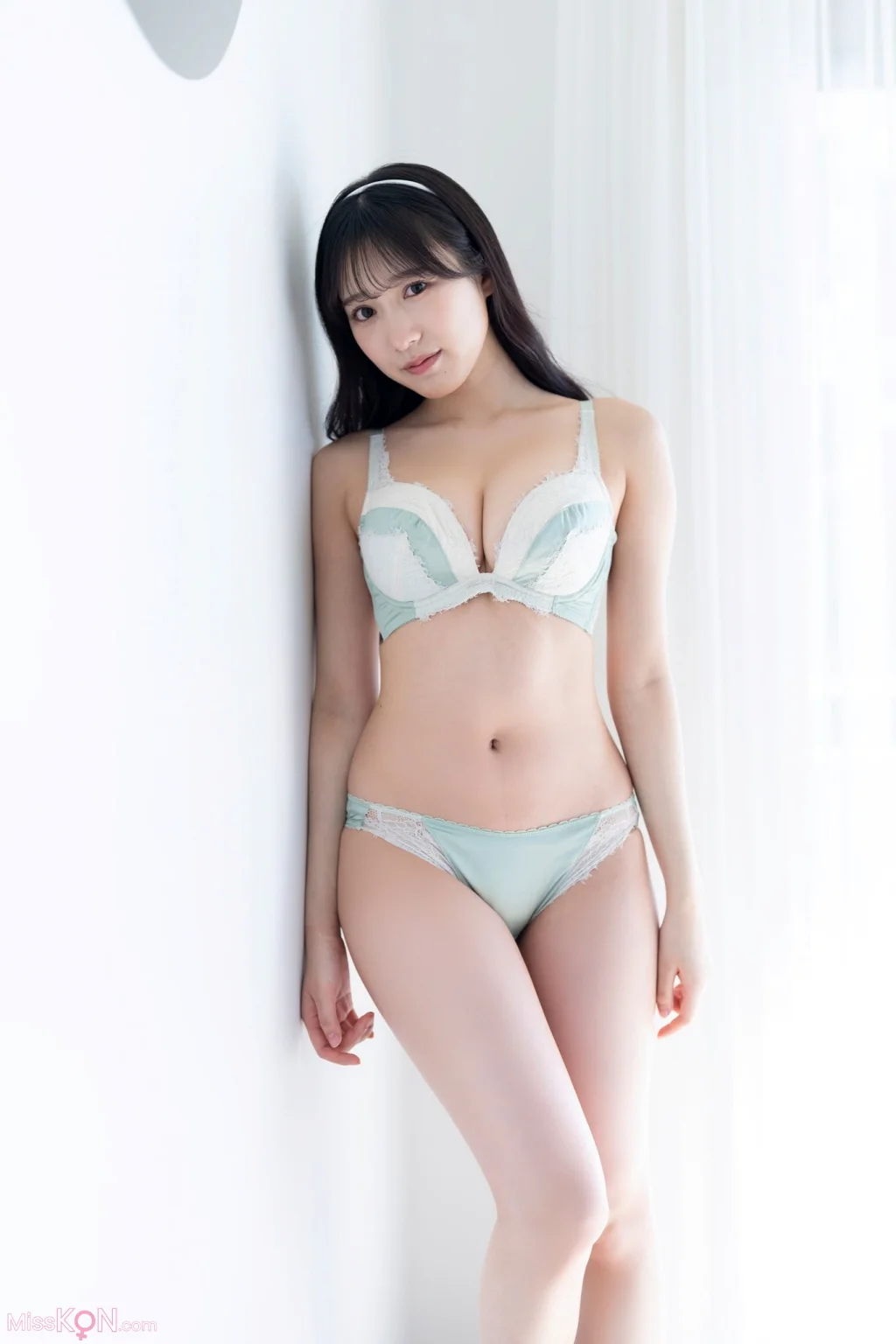 [JP] Yokono Sumire (横野すみれ): [MySPA!] 旬撮ガール (100 photos)