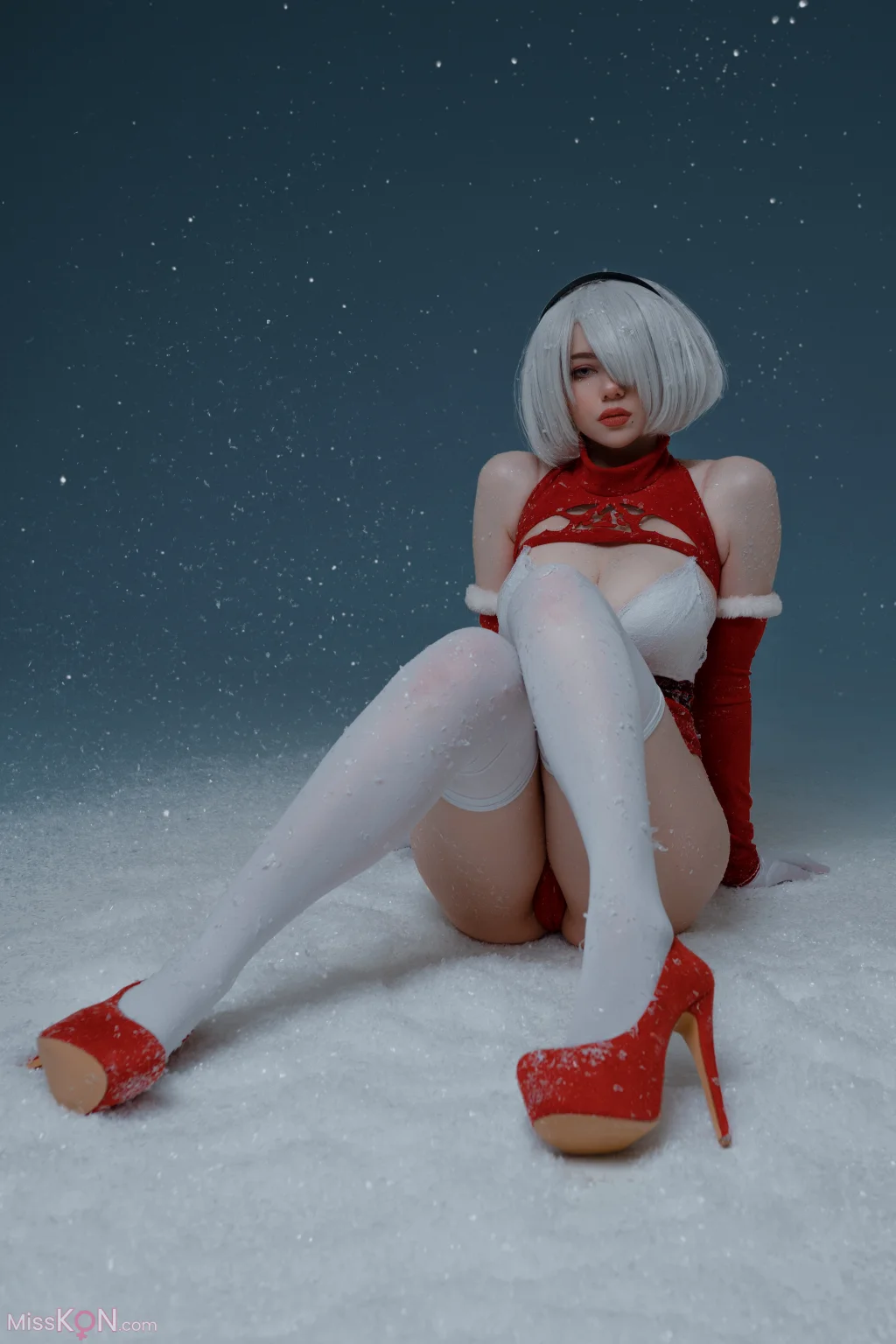Coser@Alina Becker: 2B Chritmas (30 photos)