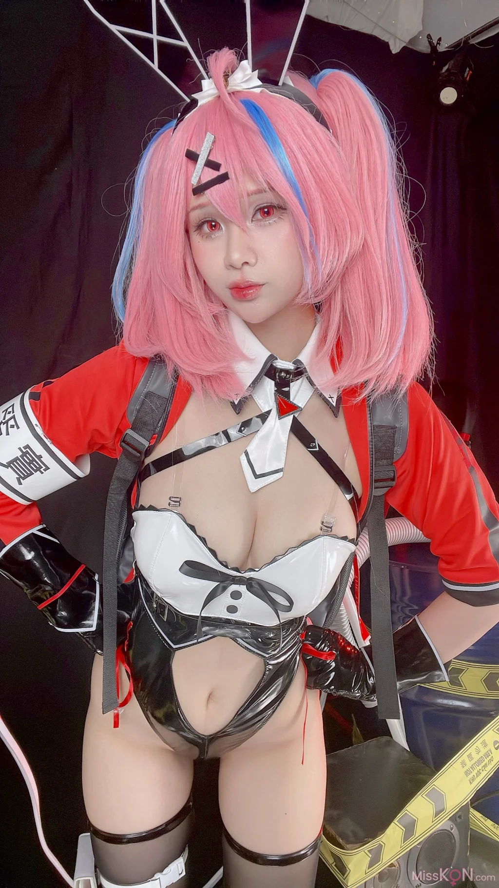 Coser@Sayo Momo & Pyon & ZinieQ: 外卖兔女郎 (140 photos) – Page 4