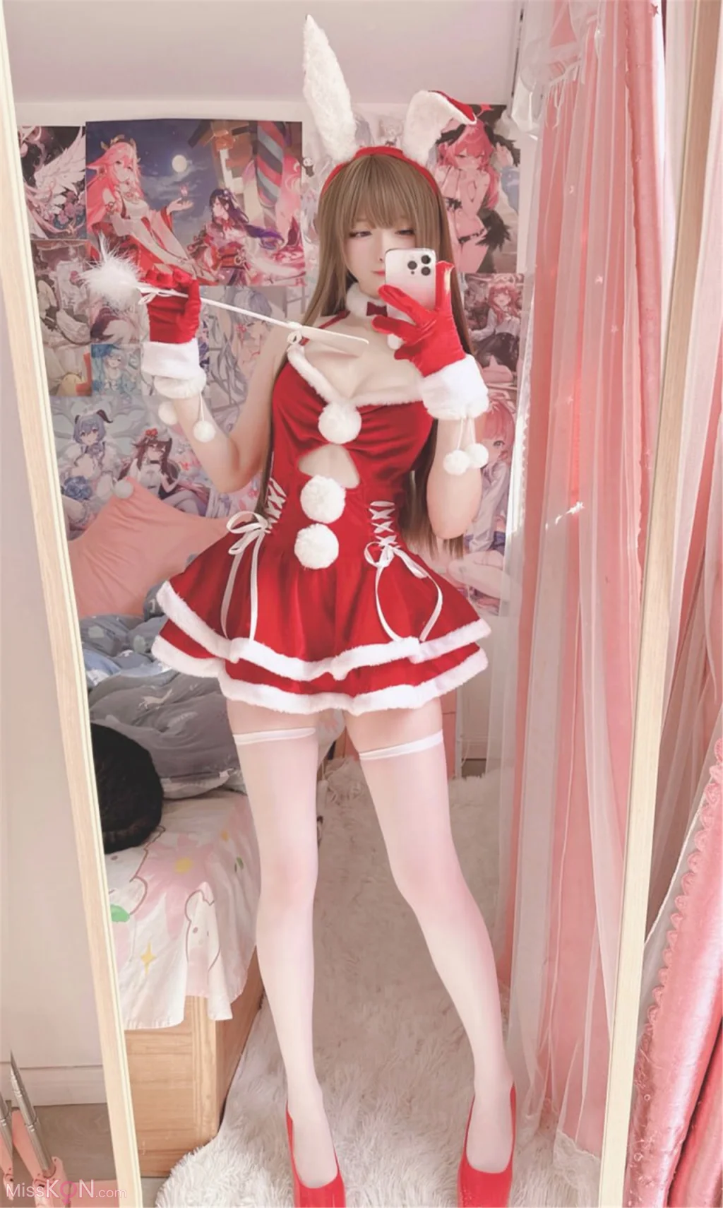 Coser@习呆呆: バニーサンタ (18 photos + 2 videos)
