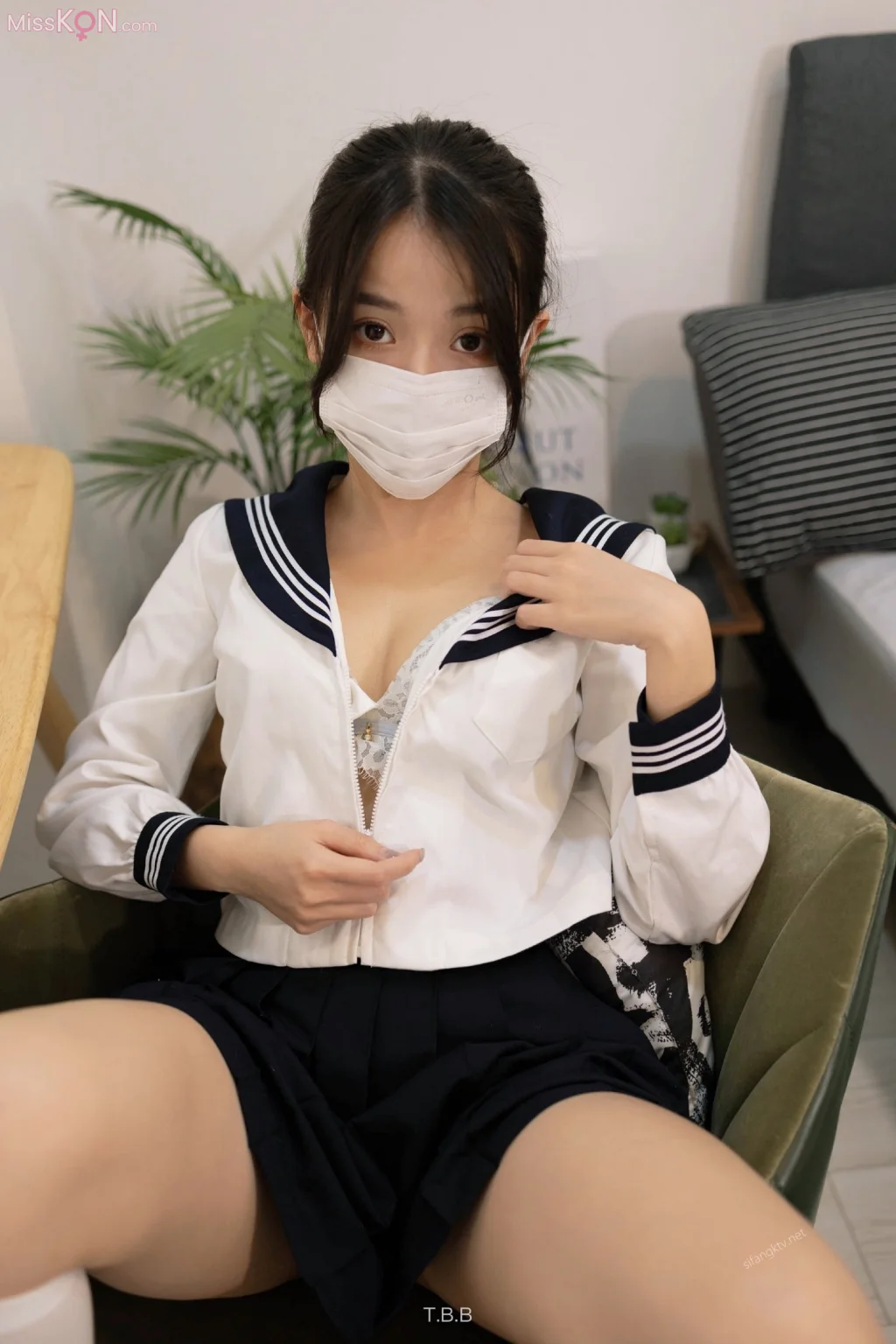 [ED Mosaic] 上学忘记穿内裤的清纯学妹 (211 photos) – Page 2