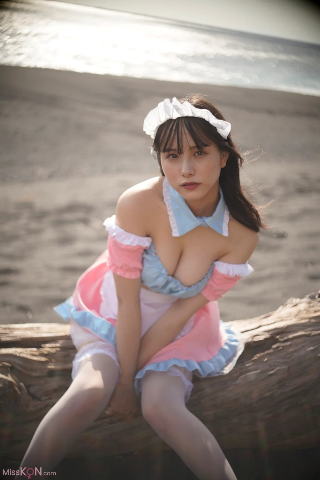 [JP] Mayu Niiya (新谷真由): ヤングガンガンデジタル限定写真集「島の奇跡」 (60 photos)