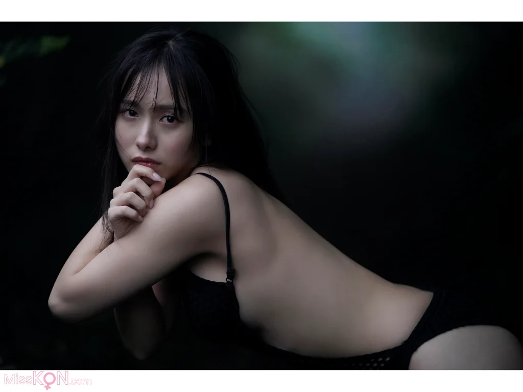 [JP] Mayu Niiya (新谷真由): ヤングガンガンデジタル限定写真集「島の奇跡」 (60 photos) – Page 3