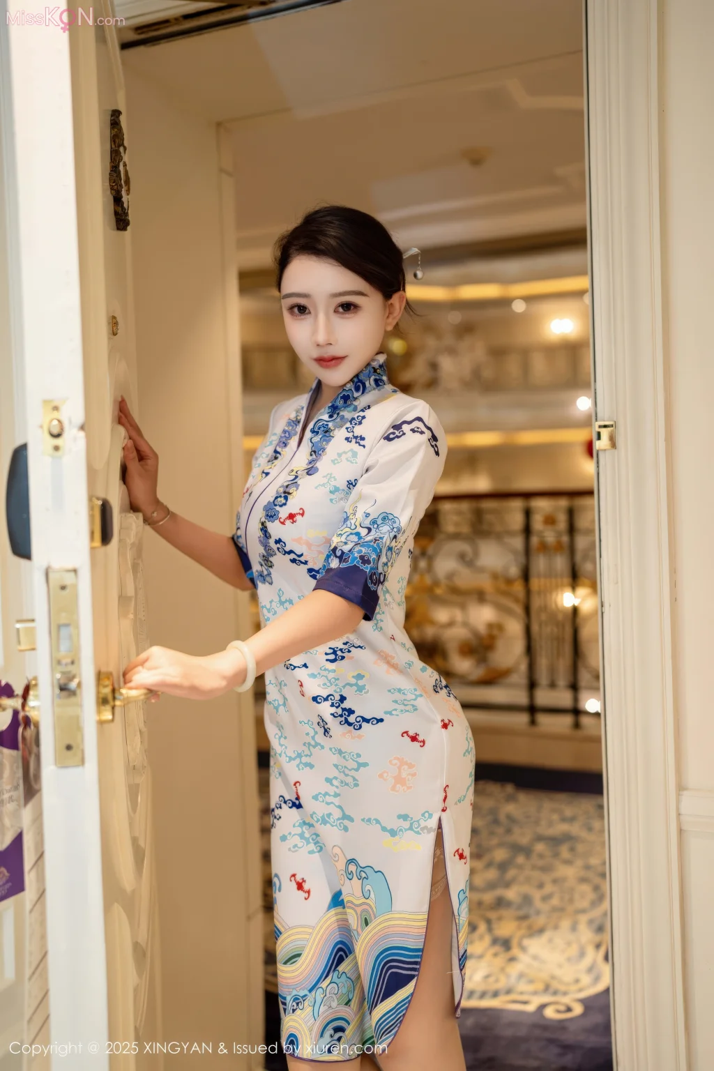XingYan Vol.435: 李若汐 (77 photos)