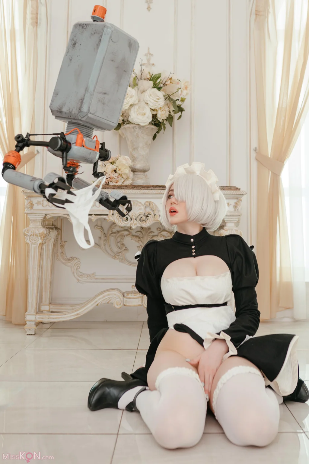 Coser@Alina Becker: 2B Maid (30 photos)