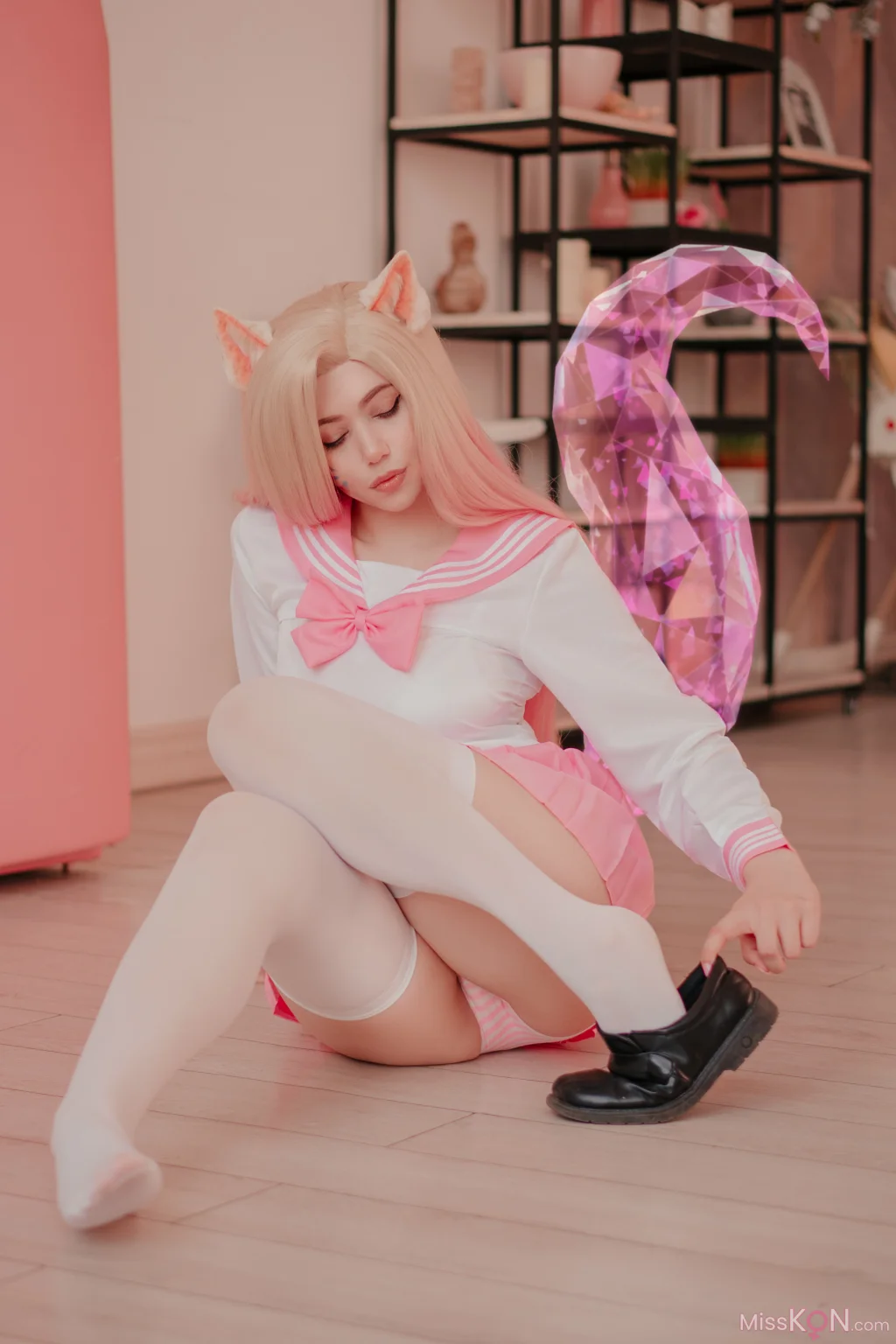 Coser@Alina Becker: Ahri Schoolgirl (118 photos)