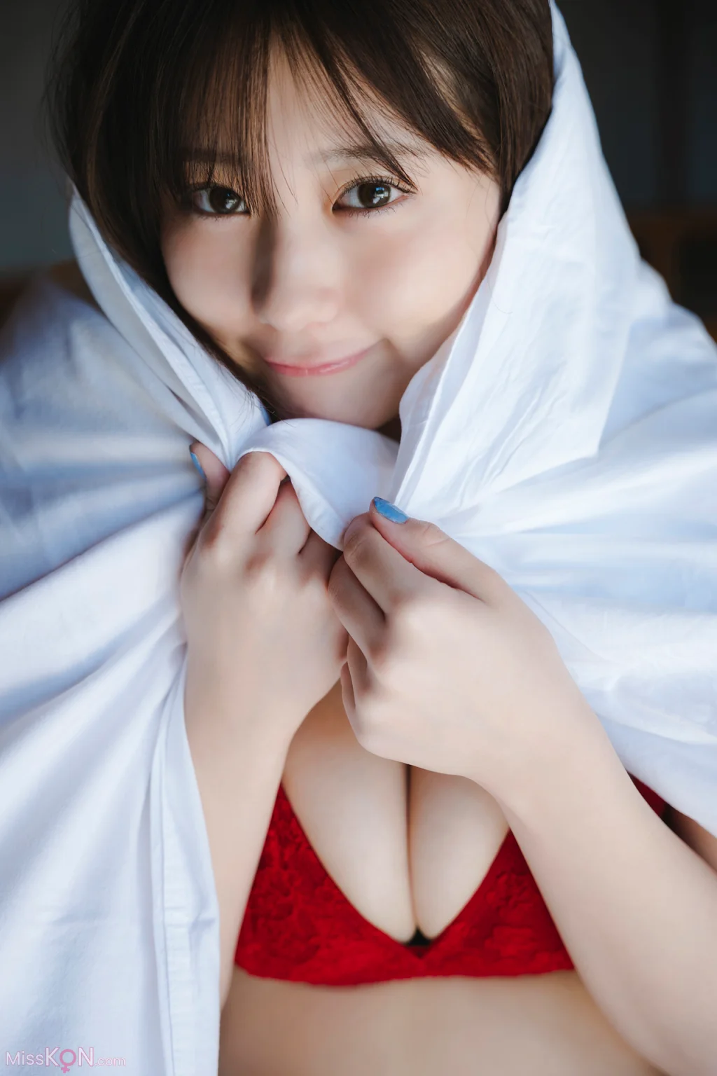 [JP] Miku Tanaka (田中美久): ヤングガンガンデジタル限定写真集「銀世界」 (84 photos) – Page 2