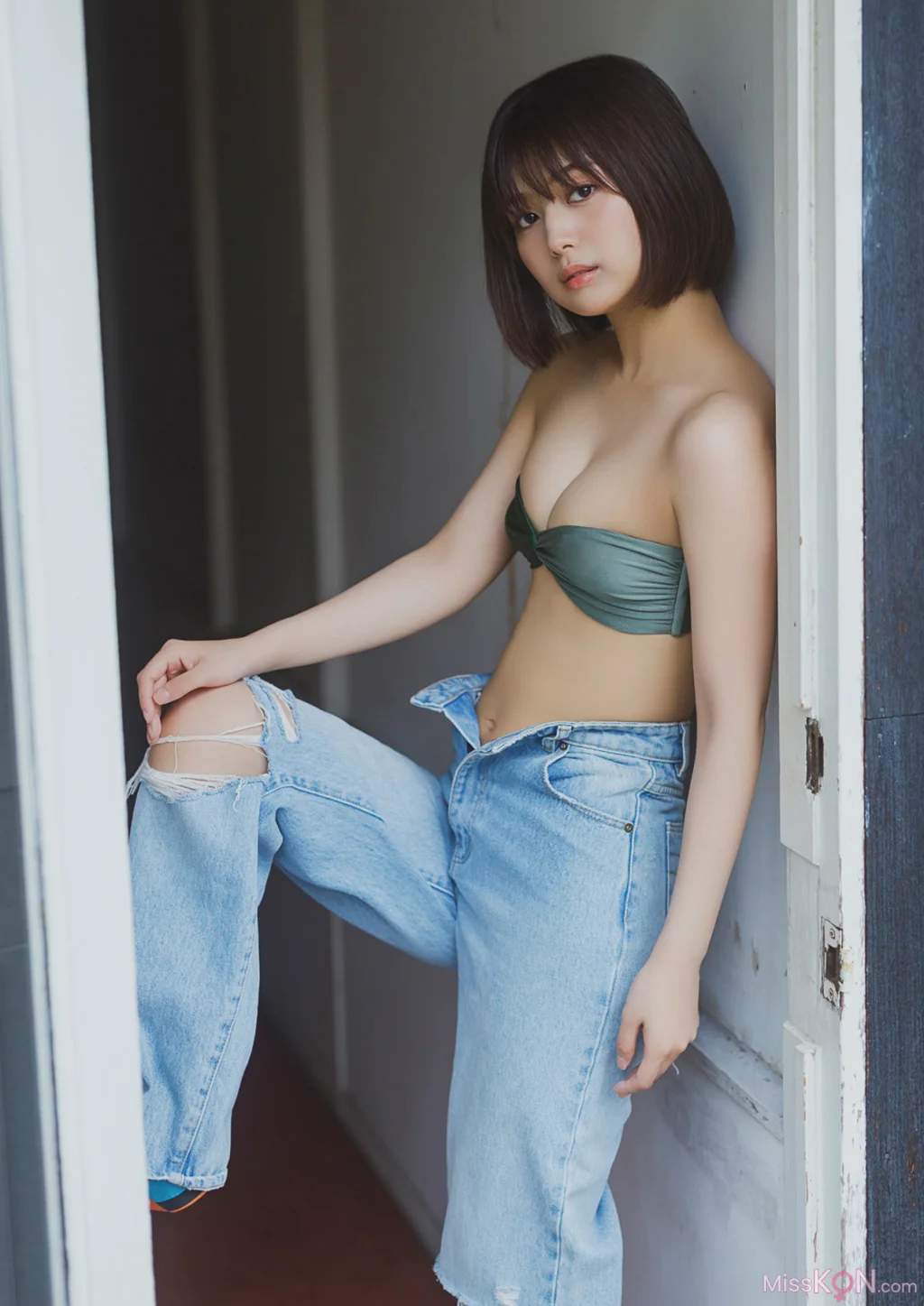 [JP] Ruka Kitano (北野瑠華):『誘惑の華』BOMBデジタル写真集 (93 photos)