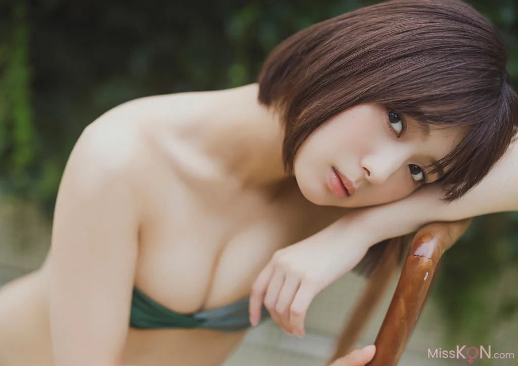 [JP] Ruka Kitano (北野瑠華):『誘惑の華』BOMBデジタル写真集 (93 photos) – Page 2