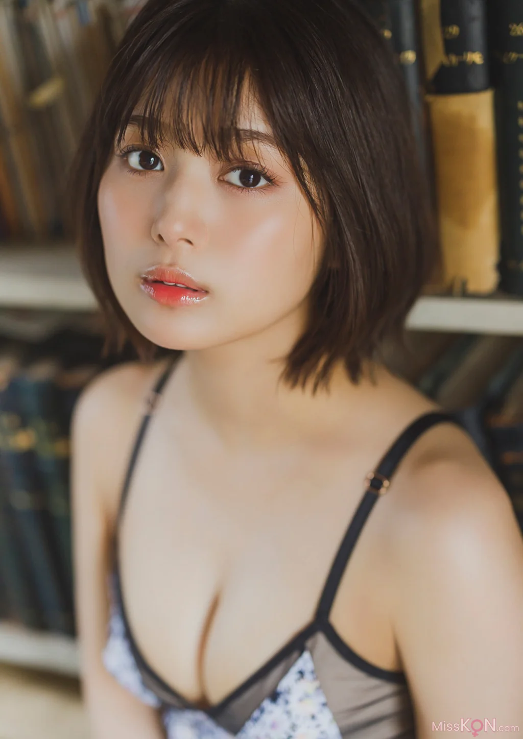 [JP] Ruka Kitano (北野瑠華):『誘惑の華』BOMBデジタル写真集 (93 photos) – Page 2