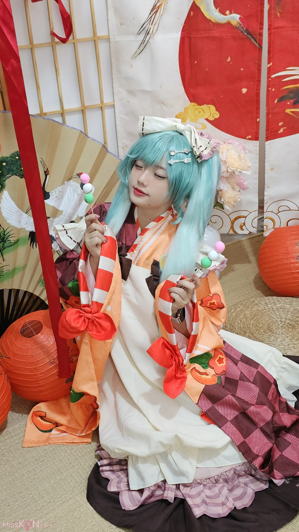 Coser@Messie Huang: Miku (76 photos)