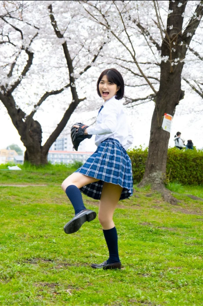 [JP] Sumire Kuramoto (倉本すみれ): Youth #Aoharu 青春#アオハル (114 photos)