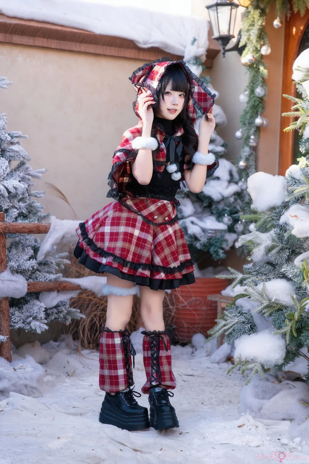 Coser@清水凪: 圣诞 日夜 (99 photos)