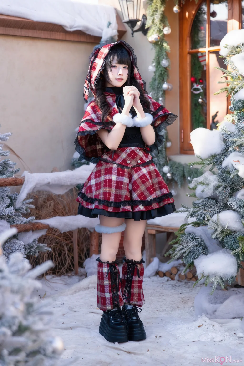Coser@清水凪: 圣诞 日夜 (99 photos)
