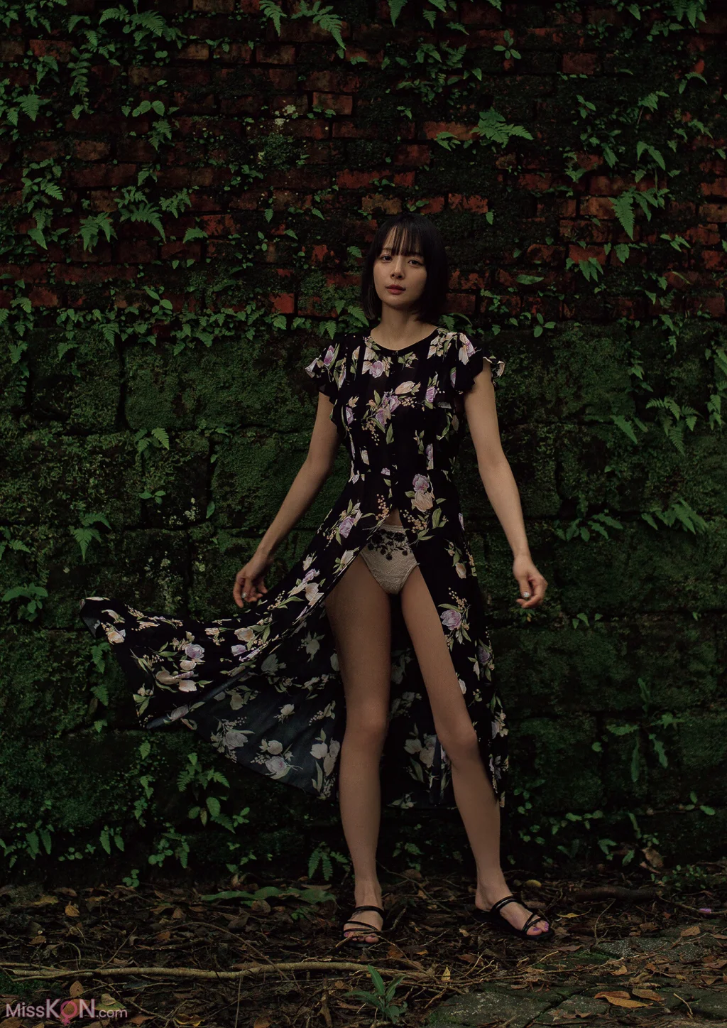 [JP] Sayaka Okada (岡田紗佳): 写真集 嶺上開花 Another Edition (93 photos) – Page 2