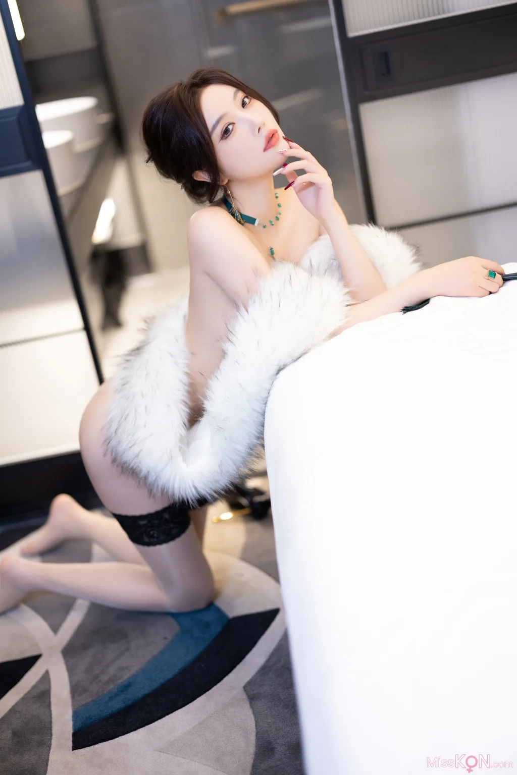[内购无水印] Yang Chen Chen (杨晨晨Yome): 秀人网模特 绿色情趣内衣 (103 photos) – Page 3