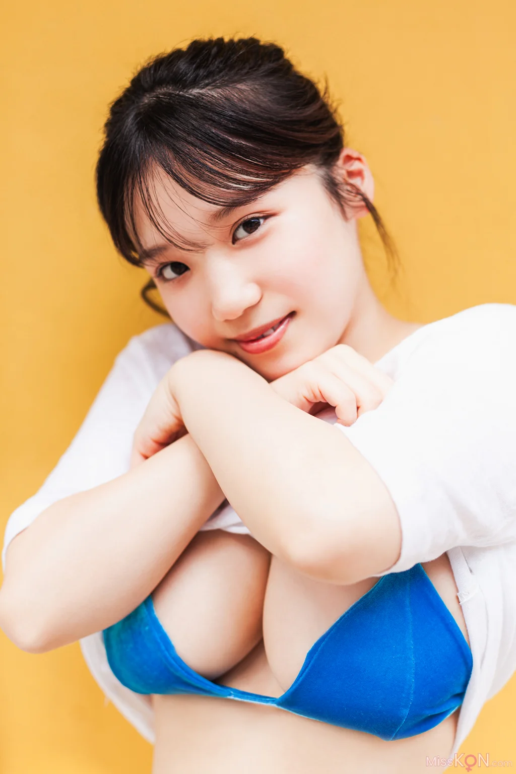 [JP] Minami Hori (堀みなみ): FRIDAYデジタル写真集 聖なるHカップ Vol.1 (61 photos)
