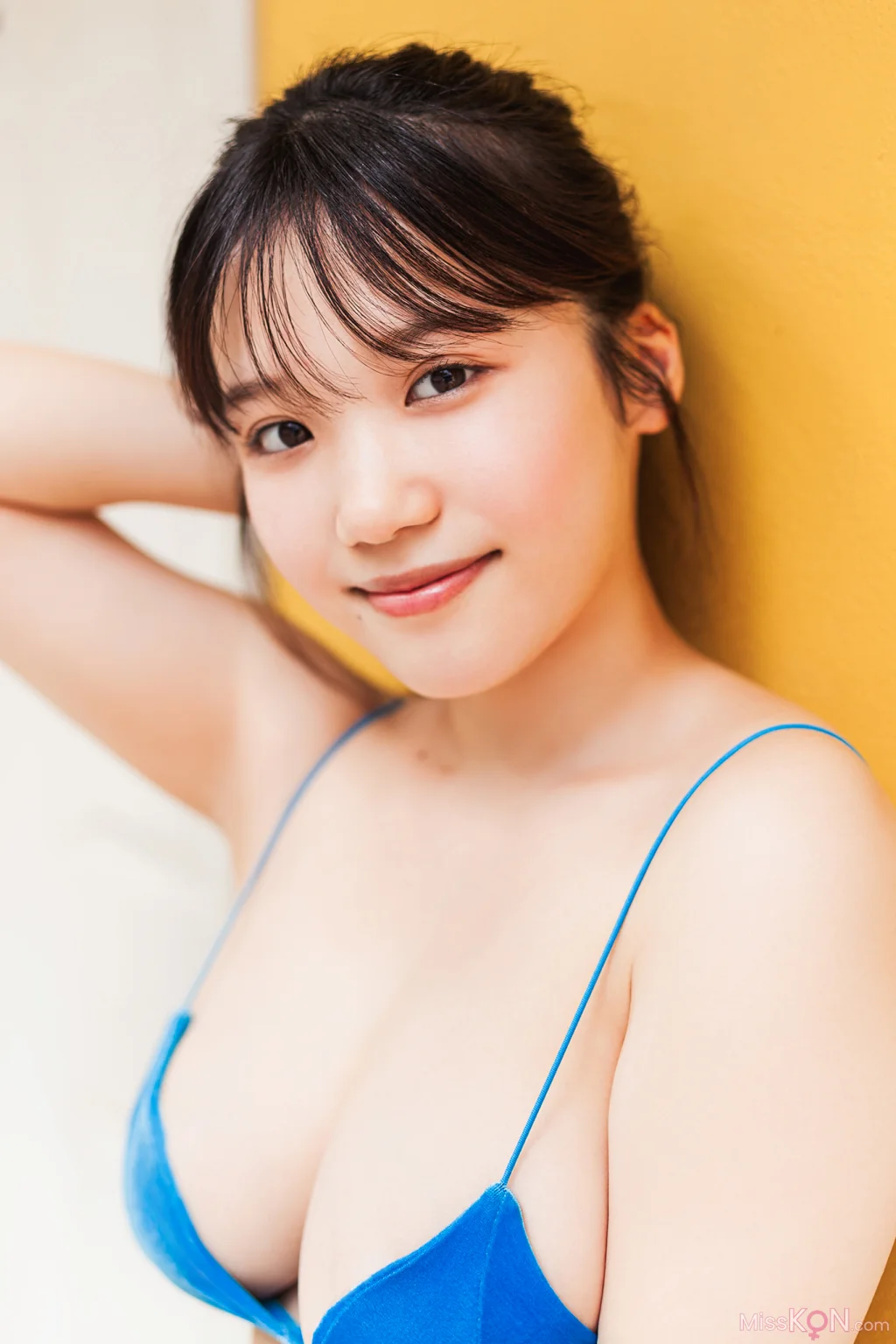 [JP] Minami Hori (堀みなみ): FRIDAYデジタル写真集 聖なるHカップ Vol.1 (61 photos)