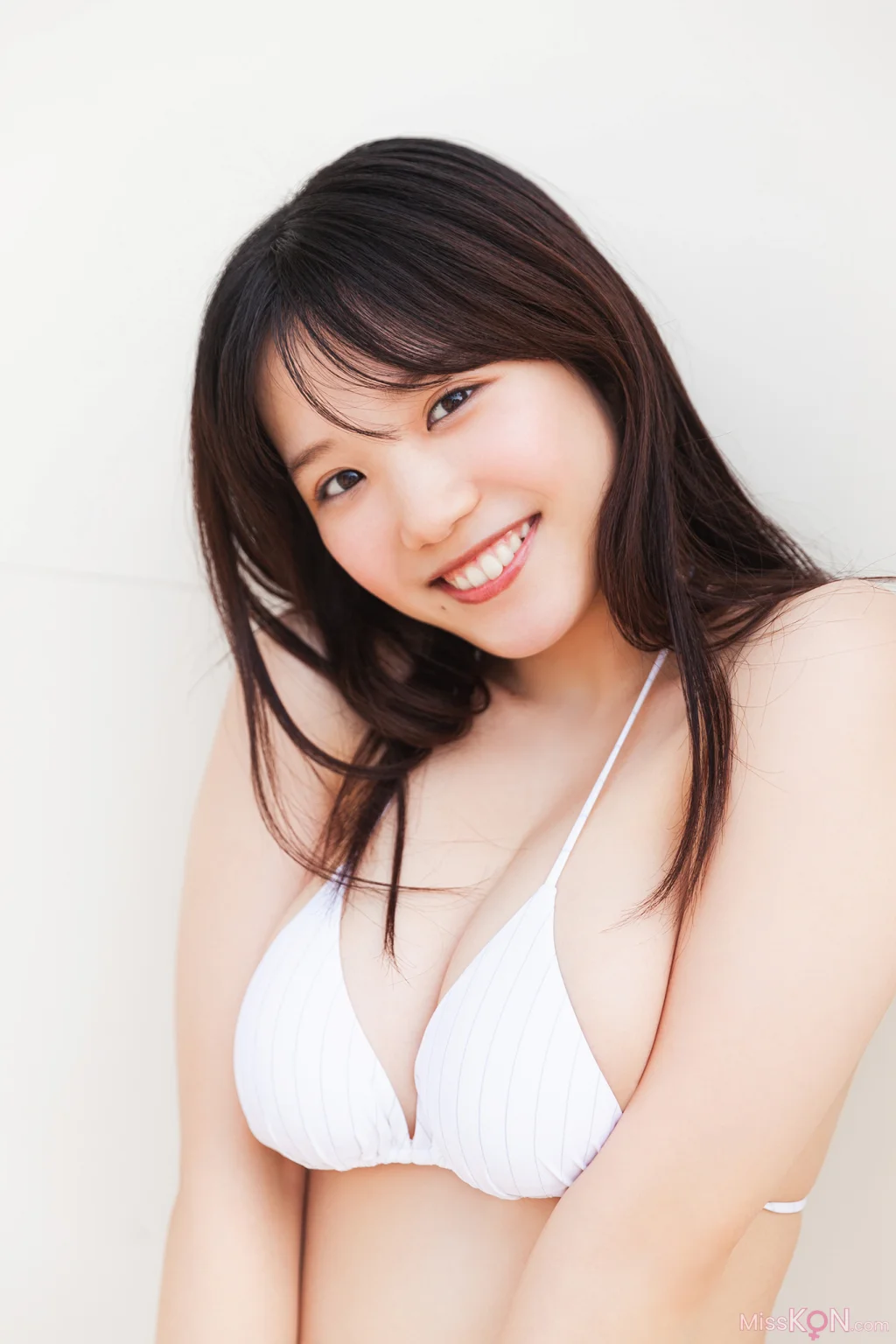 [JP] Minami Hori (堀みなみ): FRIDAYデジタル写真集 聖なるHカップ Vol.1 (61 photos) – Page 3