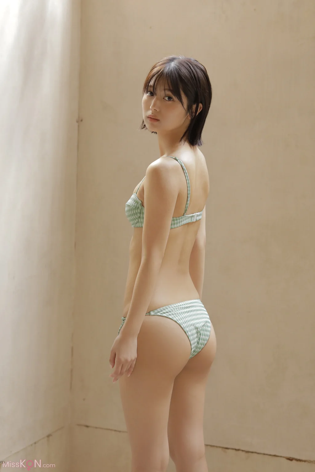 [JP] Ruka Kitano (北野瑠華): GoodsPressデジタル写真集「熱波」 (101 photos)