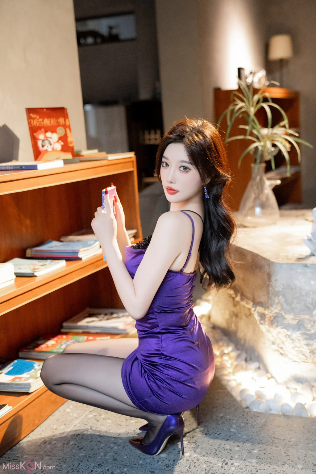 [内购无水印] Yang Chen Chen (杨晨晨Yome): 秀人网模特 轻透情趣 (101 photos)
