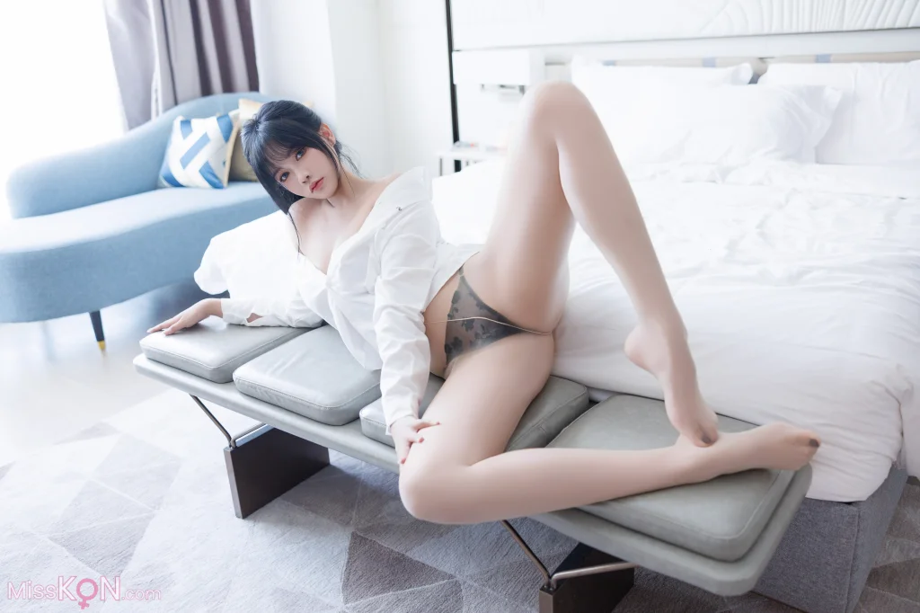 [内购无水印] Na Bi (娜比): 秀人网模特 学生装 (136 photos) – Page 2