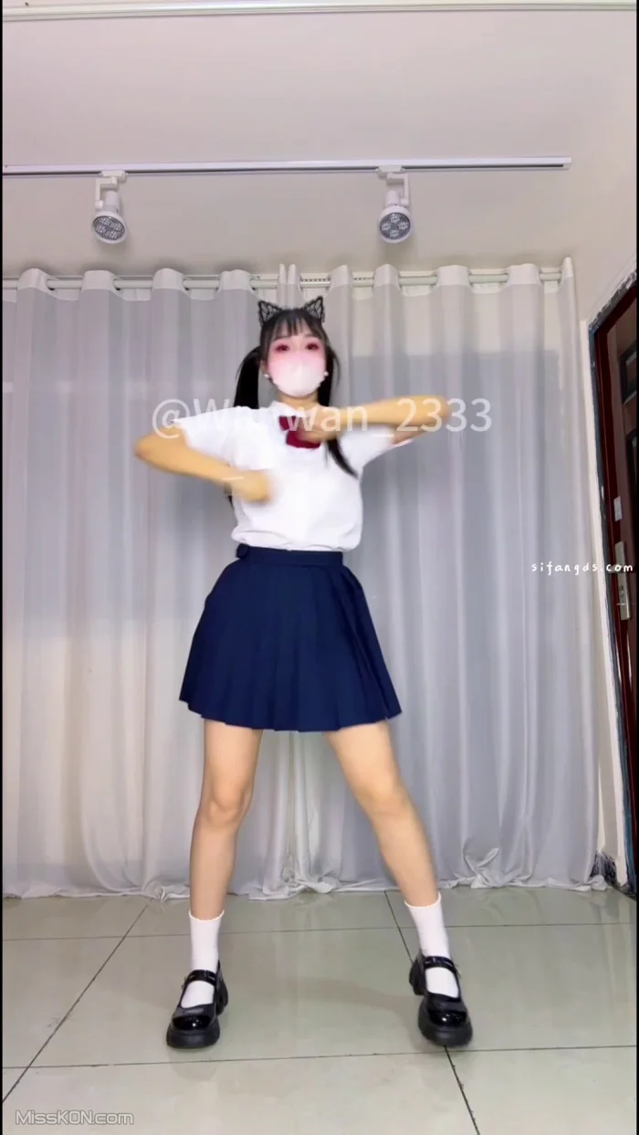 刚子+婉婉: 动感舞姬 12月VIP新番裸舞 (65 photos + 10 videos) – Page 3