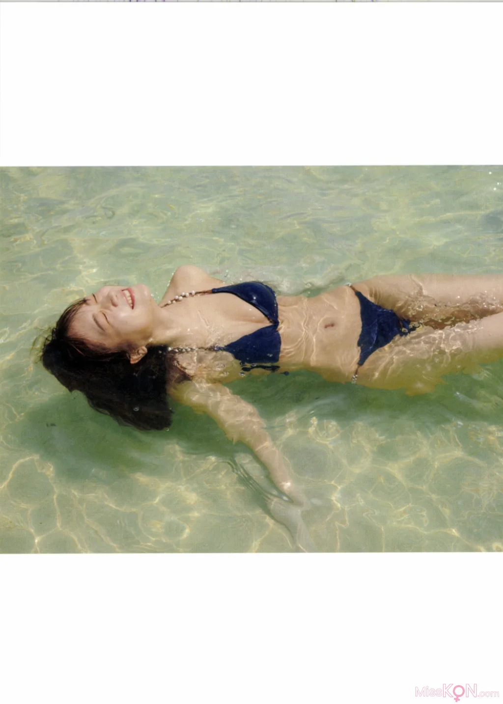 [JP] Manatsu Akimoto (秋元真夏): 淡淡 (179 photos)