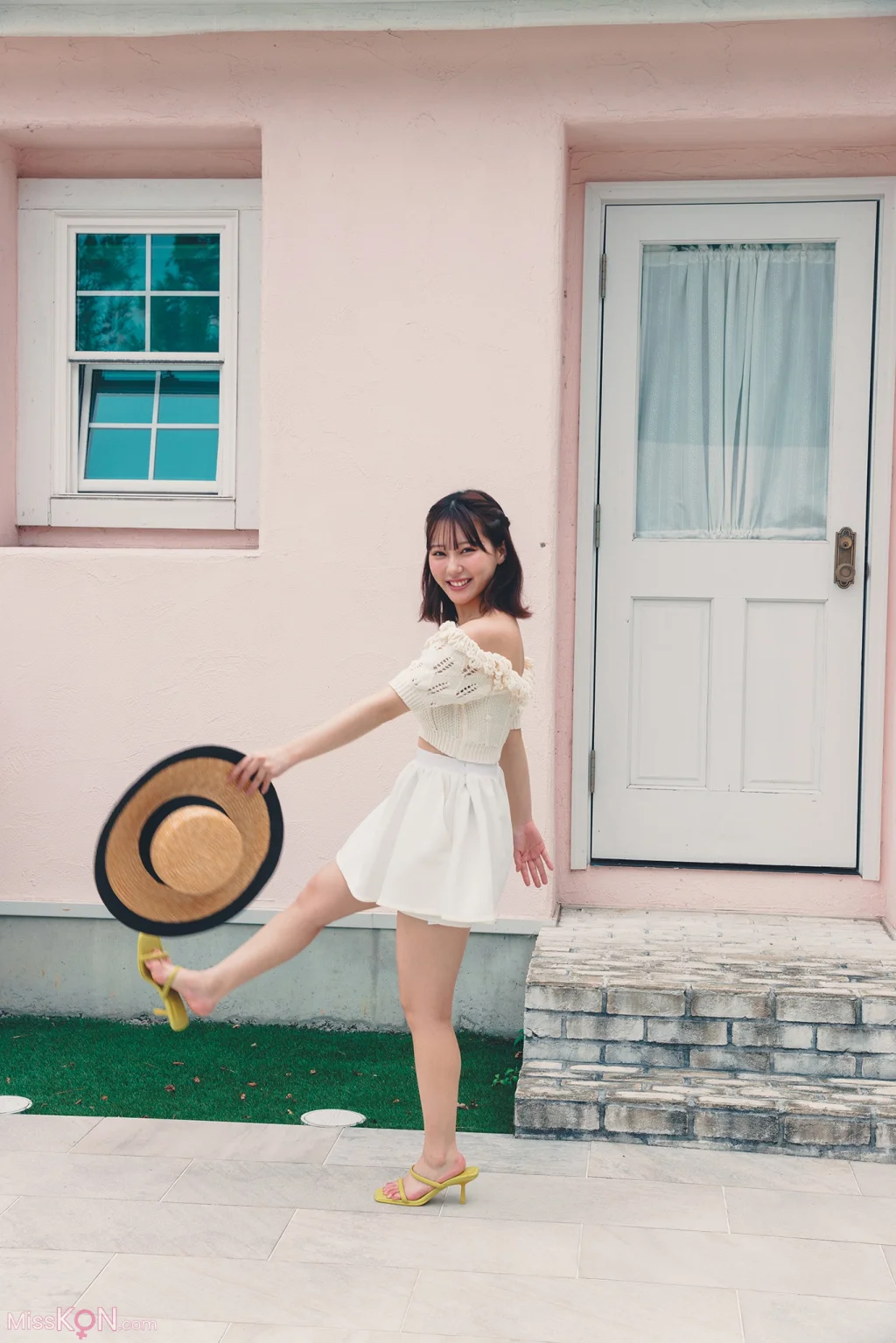 [JP] Miku Tanaka (田中美久): ヤングチャンピオンデジタル写真集「Endless Shine ―終わらない輝き―」 (74 photos) – Page 2