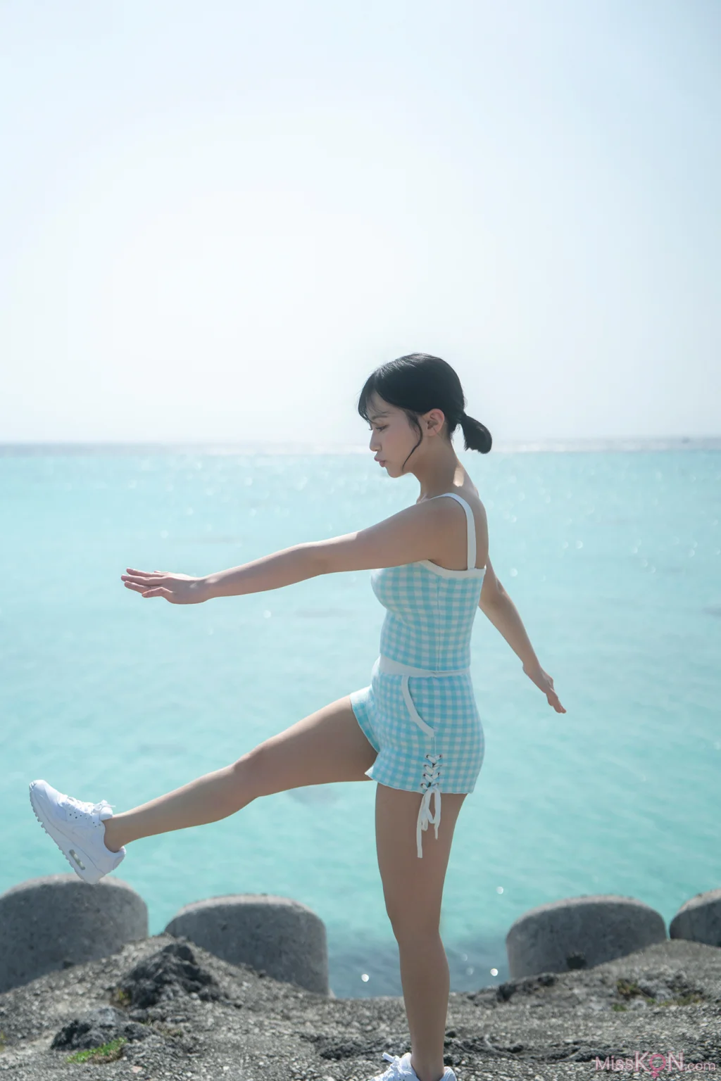 [JP] Miku Tanaka (田中美久): ヤングチャンピオンデジタル写真集「Sweet Escape」 (99 photos) – Page 3