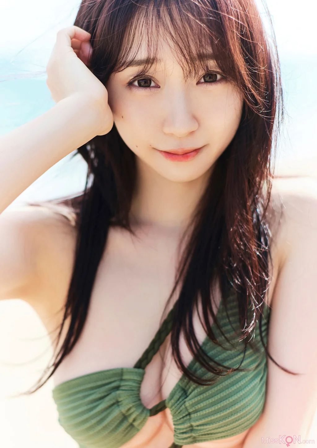 [JP] Moe Iori (伊織もえ): 初夏捕獲計画 スピサン グラビアフォトブック (60 photos) – Page 2