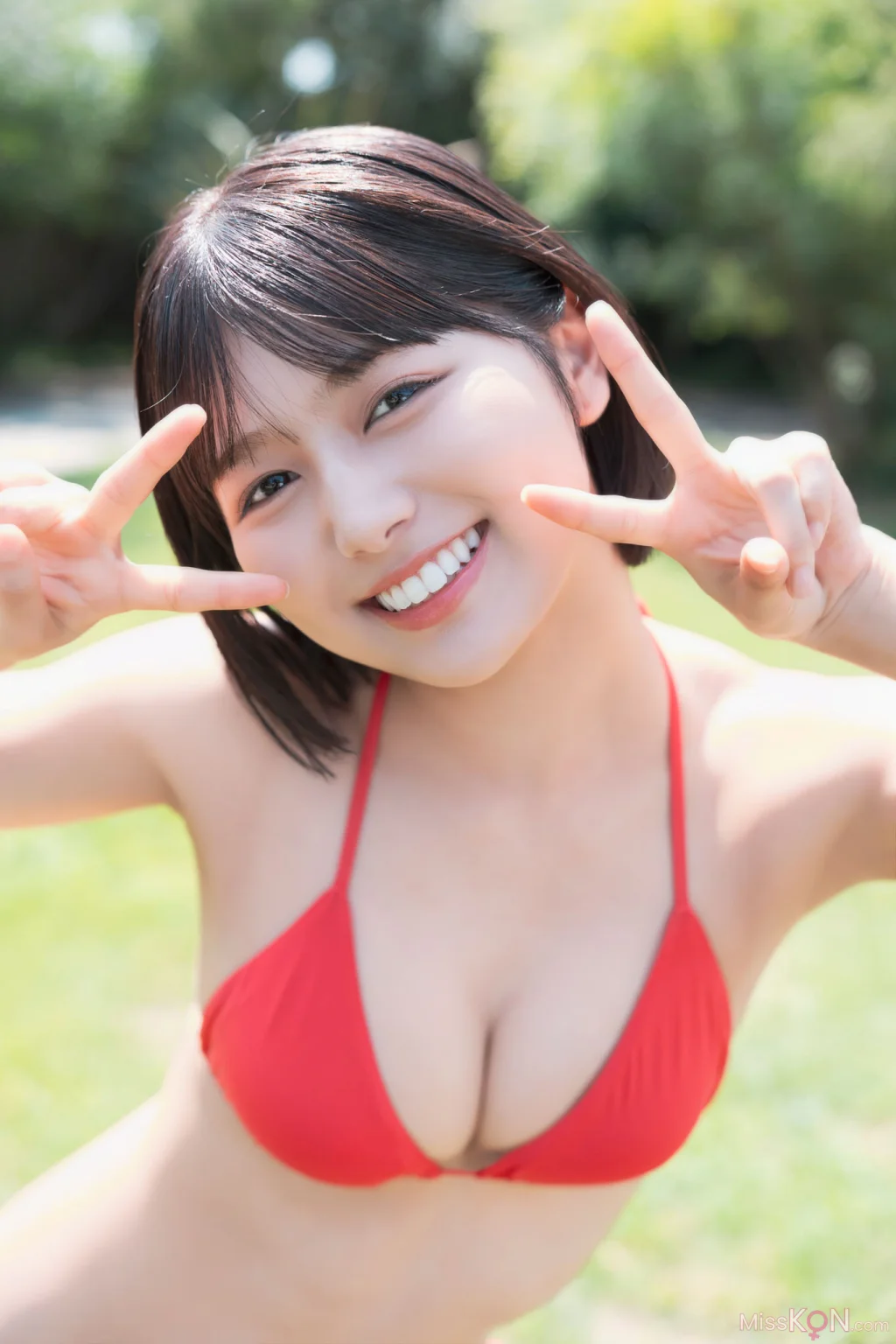 [JP] Ruka Kitano (北野瑠華): ヤングドラゴンエイジデジタル写真集「真夏の一ページ」 (49 photos) – Page 2