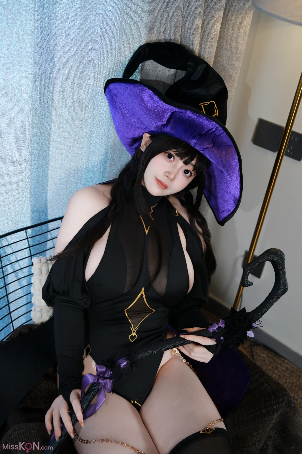 毛毛帽: 魔女之夜 (105 photos + 2 videos)